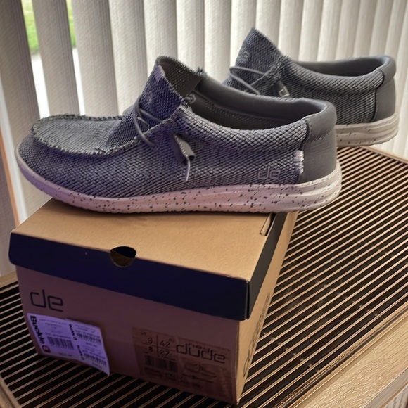 Hey Dude Wally Free Light shoes men’s 9 - Picture 4 of 9